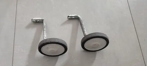 petites roues pour vélo