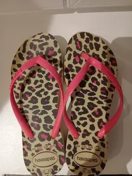 tong fille taille 33-34