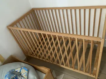 Lit à barreaux bébé-enfant
