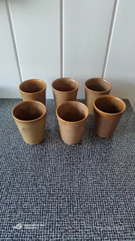 6 tasses
