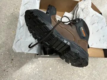 Chaussures et casque Pro