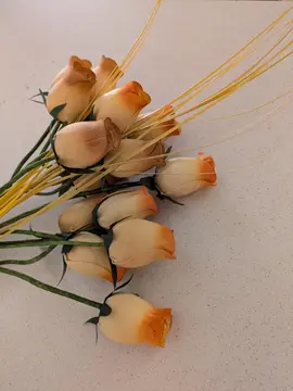 bouquet de roses en bois