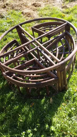 table basse en bambou