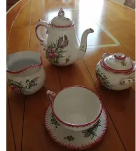 Faïence Le Renoleau ancienne rose