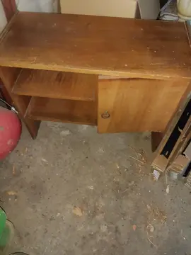 Petit meuble en bois