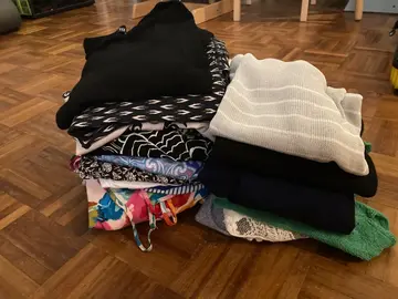 Lot vêtements femmes taille 40/42