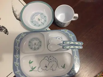 Accessoires pour repas enfant.