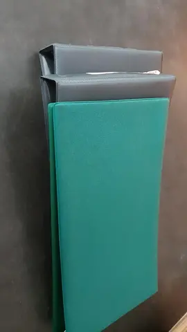 trois petits classeurs