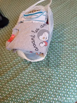 Lot vêtements enfant