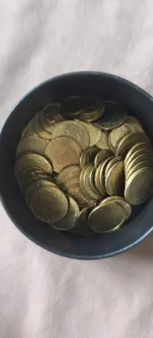 boîtes de pièces de centimes de francs