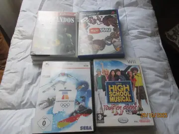 12 jeux de console Ps 2 / Wii / Sega / PSP ect