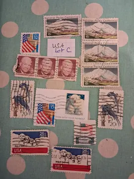 Lot C timbres USA
