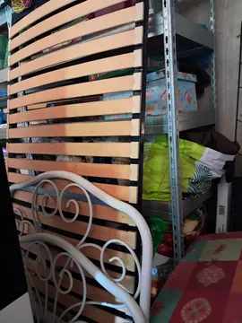 lit enfant en excellent état