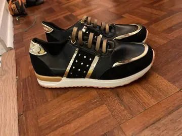 basket jamais portée taille 39