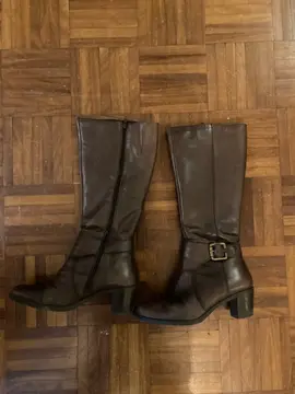 bottes en cuir marron taille 39