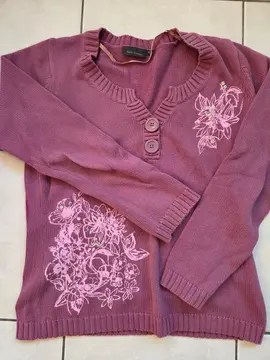 pull femme 42/44 très bon état