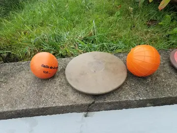 Poids à lancer