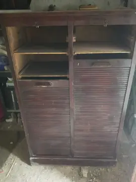 Meuble classeur à réparer