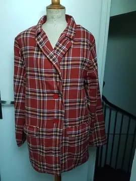 Veste à carreaux écossais