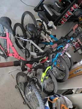 lot de 4 vélo en l'état