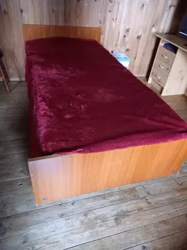 donne lit neuf vintage avec sommier tapissier et matelas Dunlopillo