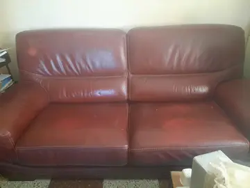 Banquette cuir 3 places TBE