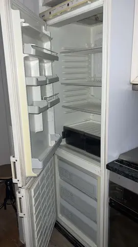 donne réfrégirateur/congélateur Bosch Duotronic