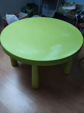 table enfant Ikéa