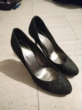 très jolie chaussures avec dentelle