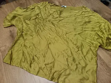 Superbe haut L à défroisser