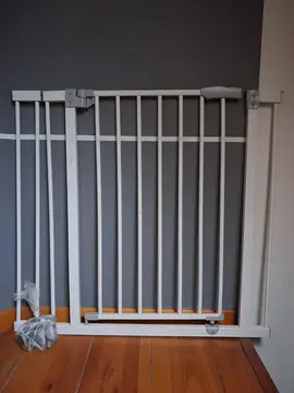 Barrières pour enfants où animaux