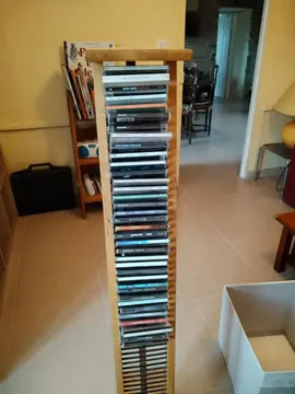 Tour de rangement CD