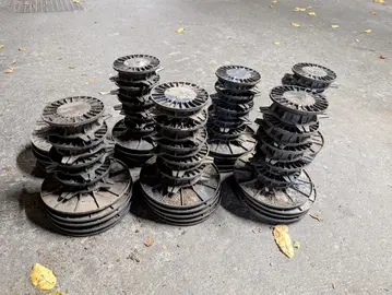 Plots terrasse réglables