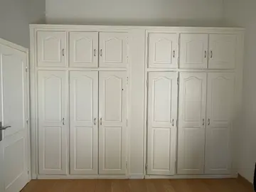 cadre et portes de placard/penserie