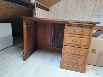 Bureau en bois 4 tiroir