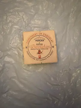 petite boîte en bois léger VIDE