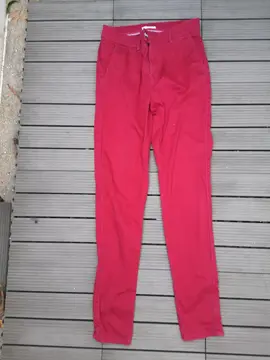 Pantalon rouge femme