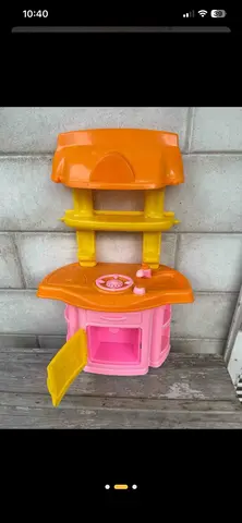 petite cuisine en plastique