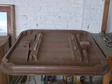 Table en bois avec rallonges