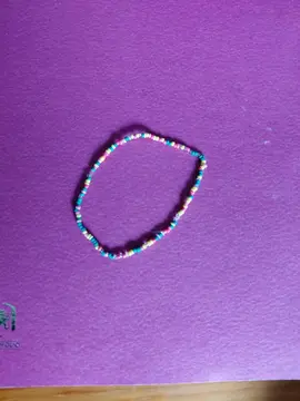 bracelet élastique de petites perles