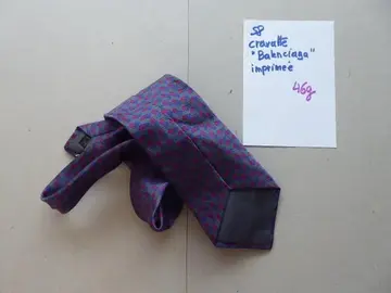 S8 Cravate "Balenciaga" imprimée