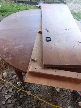 table ronde en bois avec c'est ralonge