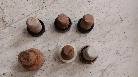 6 bouchons de liège pour bouteilles