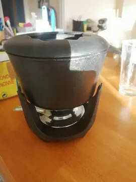 Caquelon pour service à bourguignonne