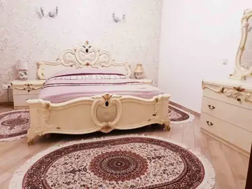 Tête de lit et contour de lit queen size