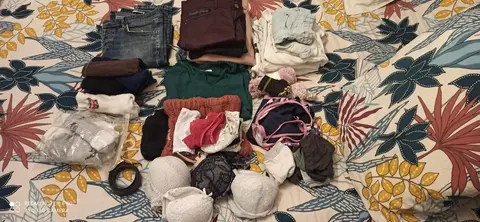 Lot de divers vêtements