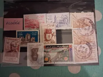 joli lot timbres ALGERIE