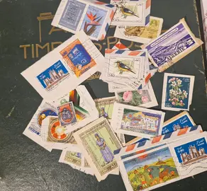 28 timbres vintage Algérie