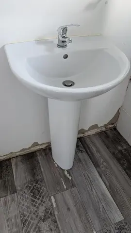 lavabo colonne + mitigeur