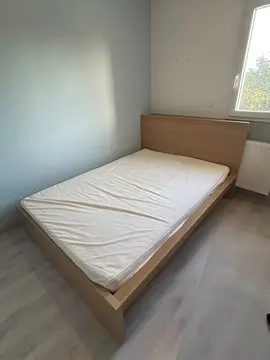 Donne lit complet 2 places IKEA Malm